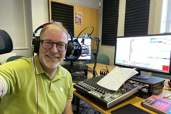 Paul Hodgkinson presents a radio show